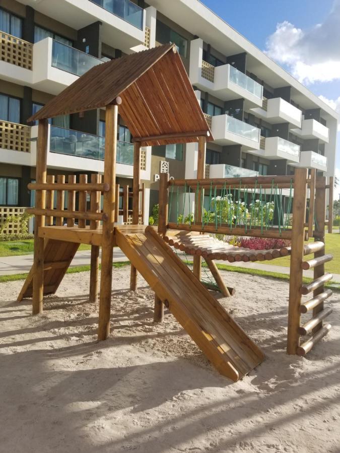 Oasis Do Mana: Beachfront Elegance & Comfort Apartment