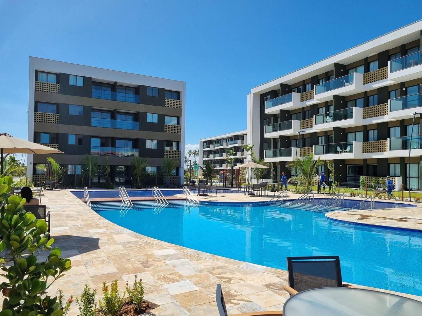Oasis Do Mana: Beachfront Elegance & Comfort Apartment