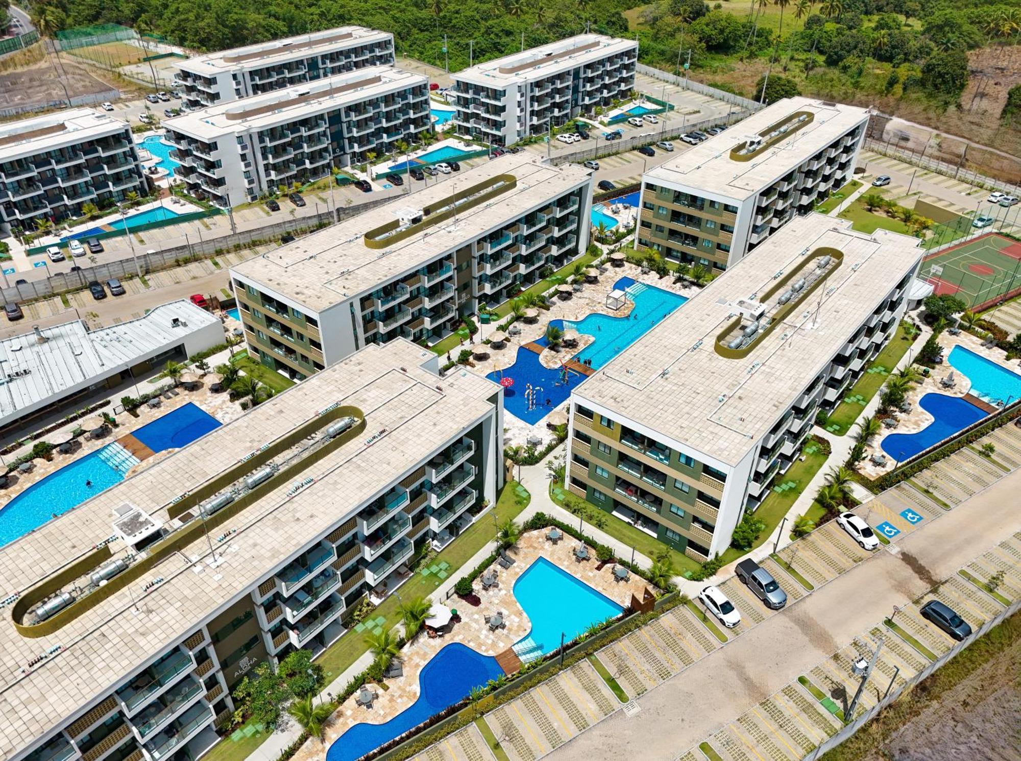 Oasis Do Mana: Beachfront Elegance & Comfort Apartment